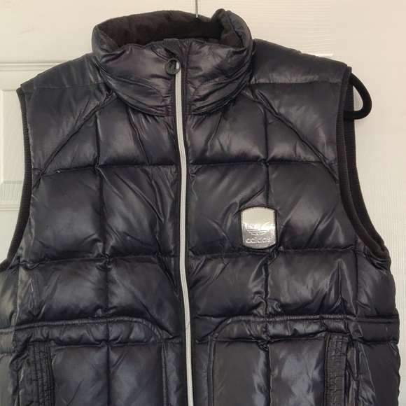 Adidas Vest - Picture 5 of 8